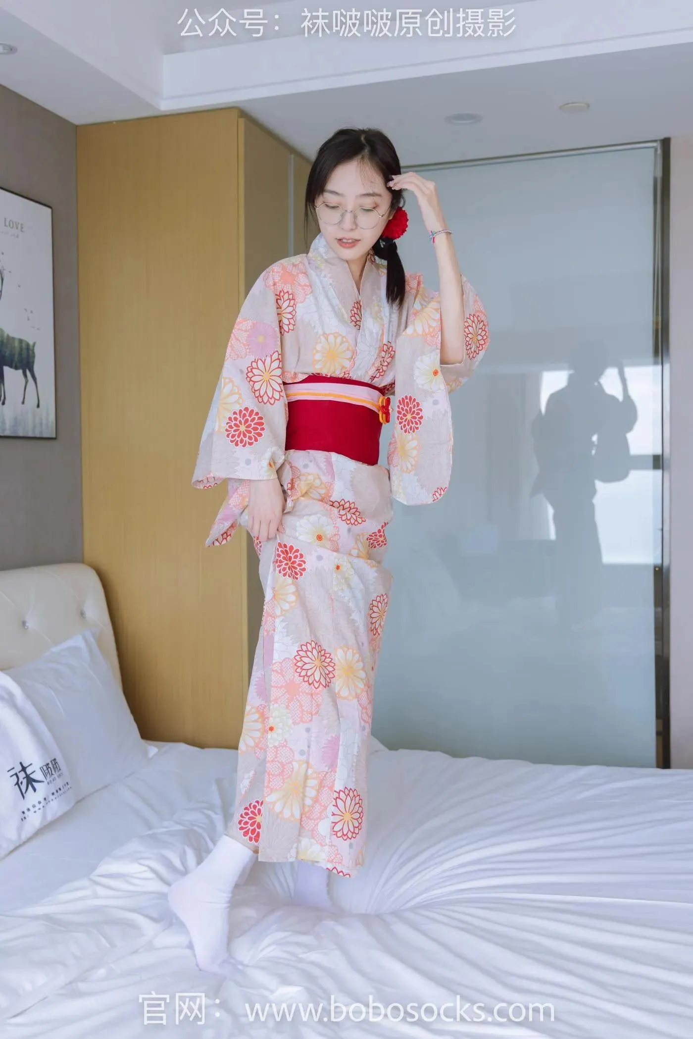 [BoBoSocks袜啵啵]NO.137 稚予-木屐、分指白棉袜、裸足、和风浴衣 [170P]插图
